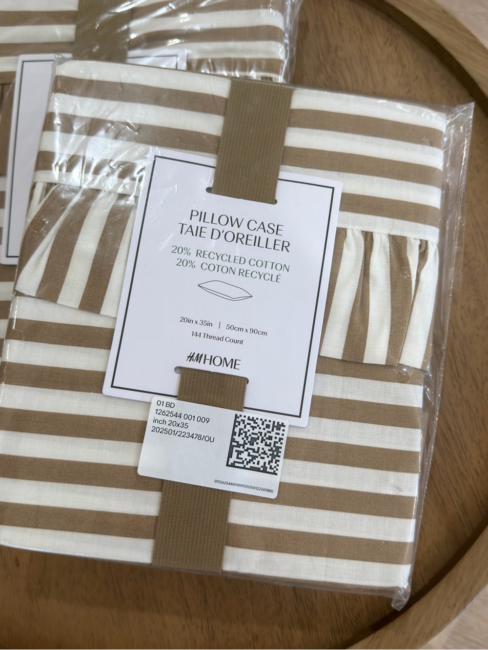 Lot of 2 H&M Ruffle-Trinmed Cotton Pillowcases - Picture 2 of 3